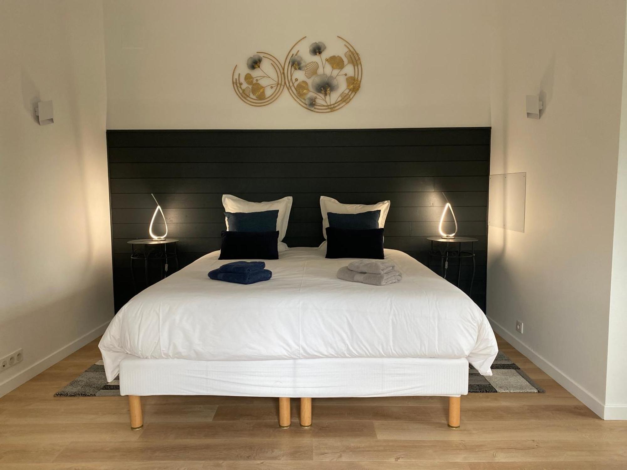 La Chaumeauniere Bed & Breakfast Aigrefeuille-d'Aunis Bagian luar foto