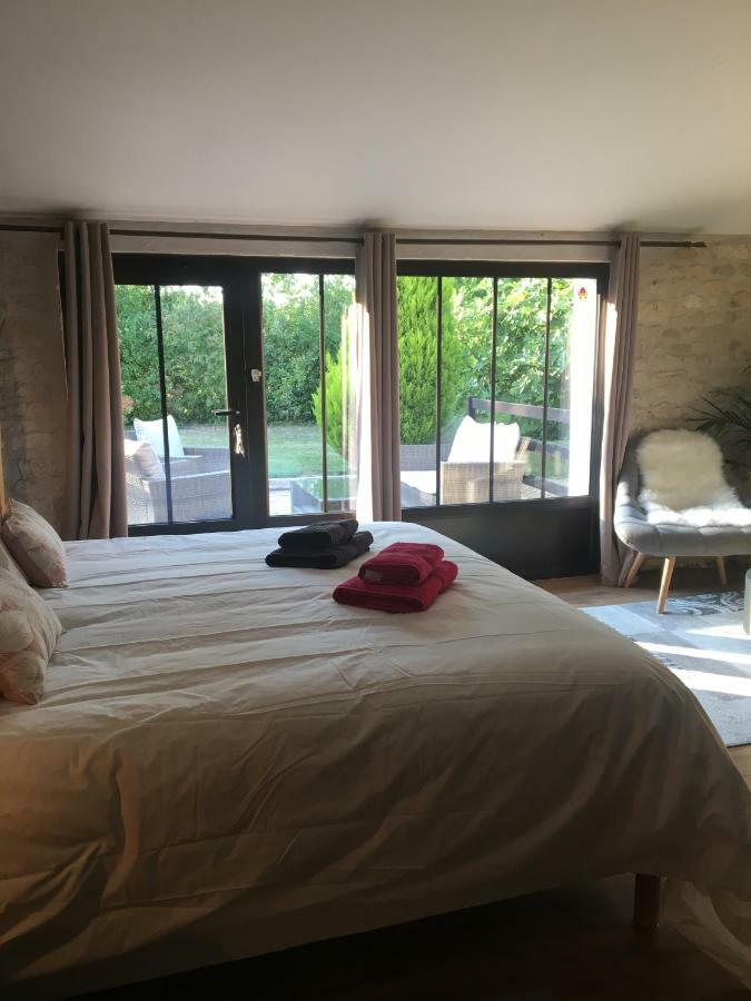 La Chaumeauniere Bed & Breakfast Aigrefeuille-d'Aunis Bagian luar foto