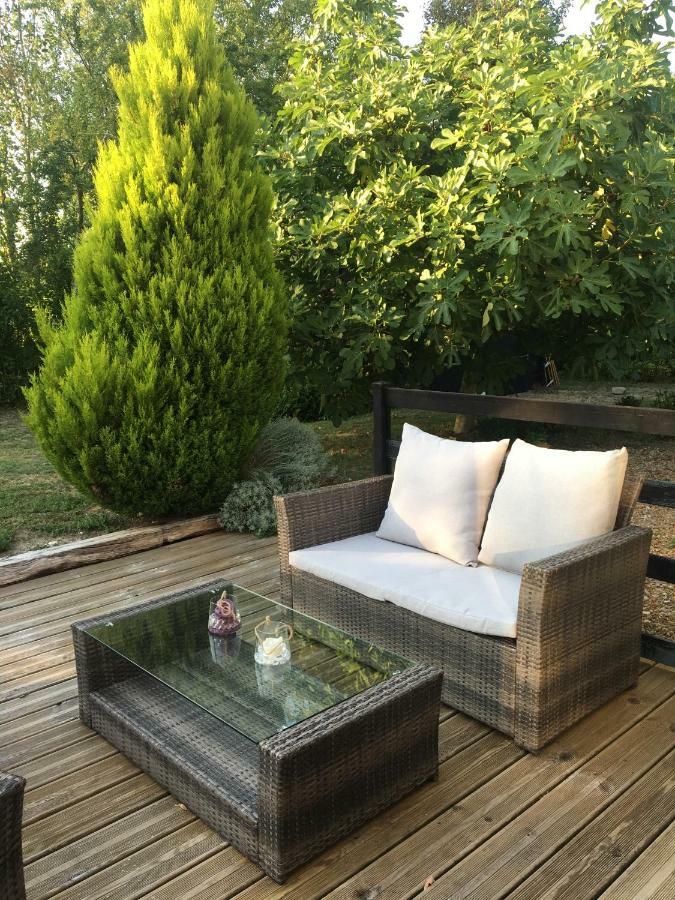 La Chaumeauniere Bed & Breakfast Aigrefeuille-d'Aunis Bagian luar foto